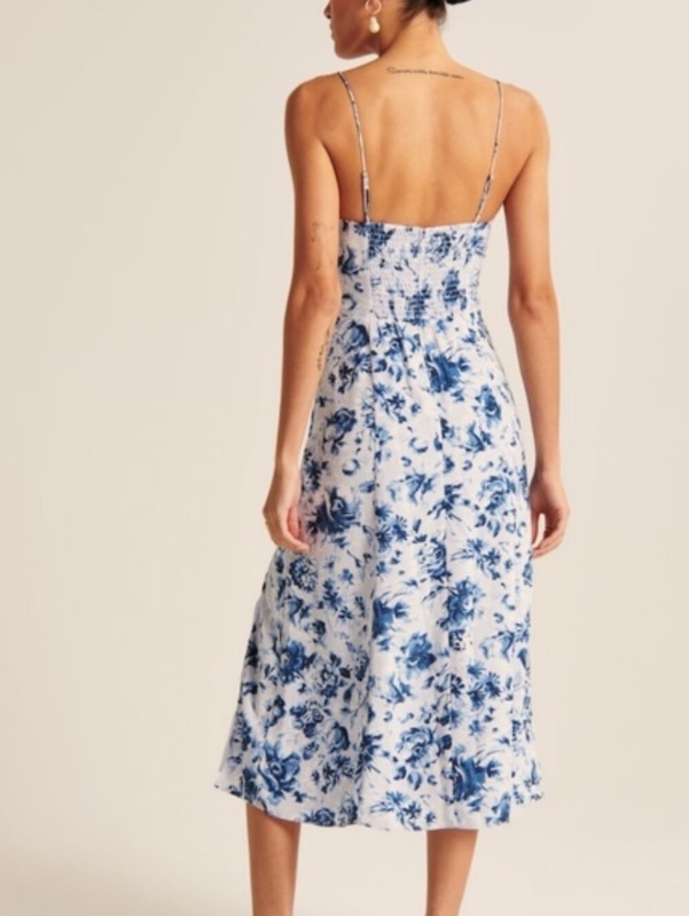 Abercrombie & Fitch Womens Camille Blue Floral Smocked Midi Dress. Sz S - Picture 4 of 10